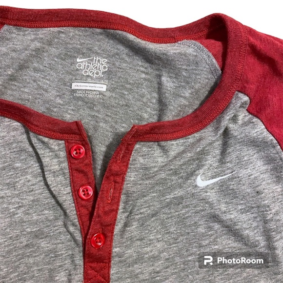 Nike Baseball 3/4 Sleeve Henley T-Shirt Size Small - Picture 3 of 3